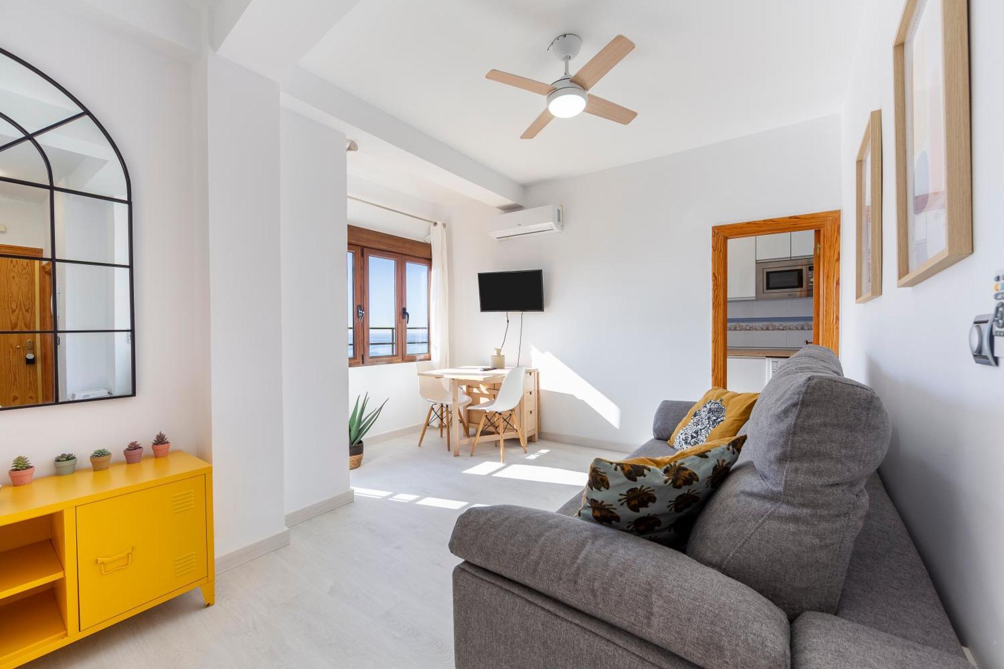شقة Lux&Cool Paseo Maritimo المرية المظهر الخارجي الصورة