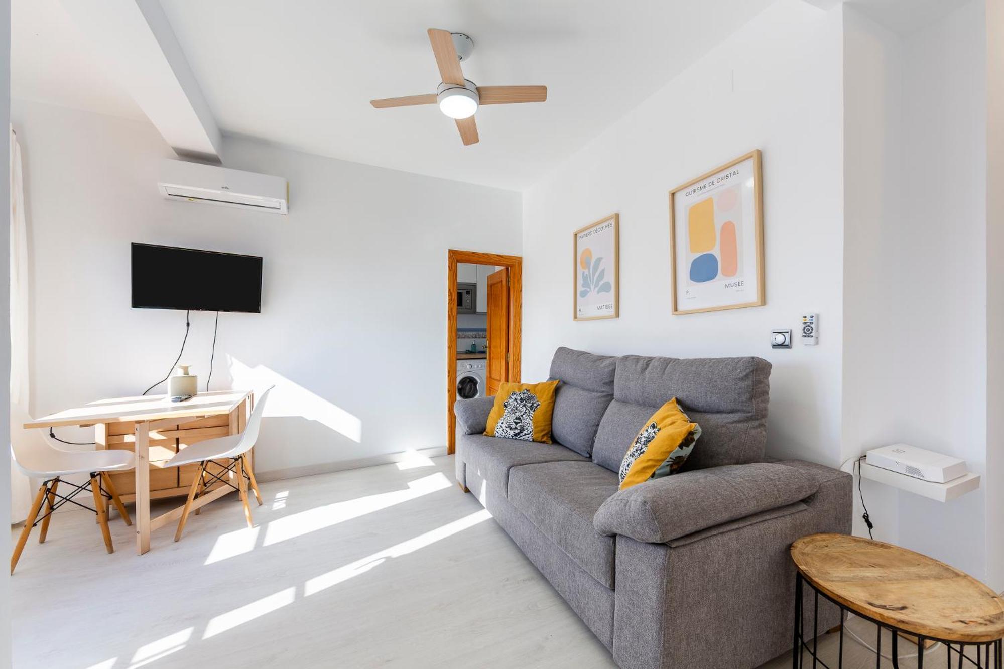 شقة Lux&Cool Paseo Maritimo المرية المظهر الخارجي الصورة