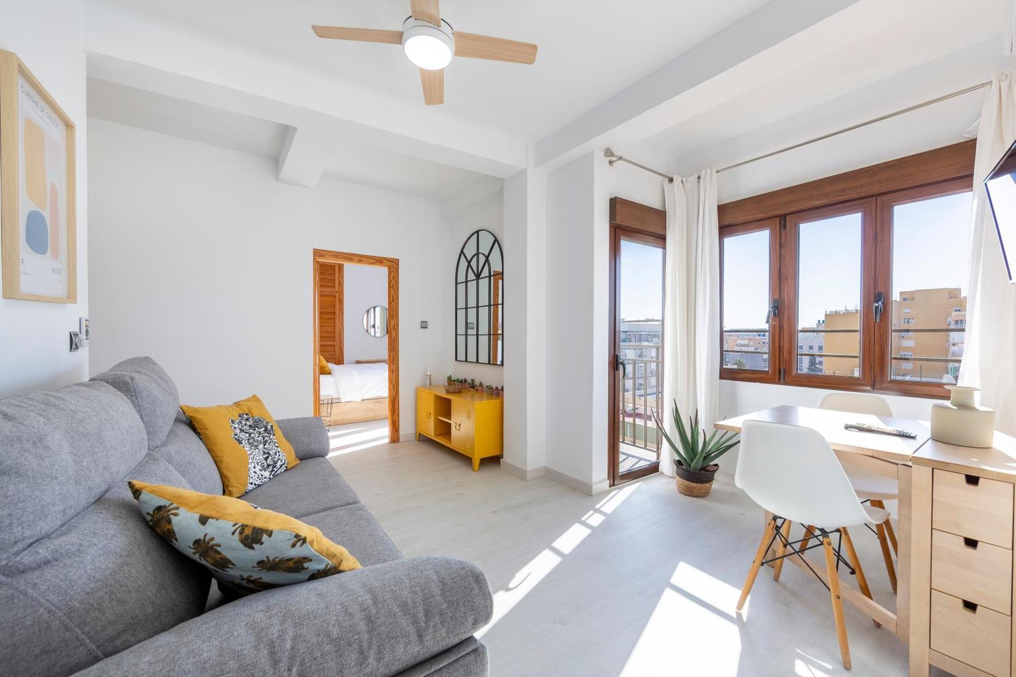 شقة Lux&Cool Paseo Maritimo المرية المظهر الخارجي الصورة